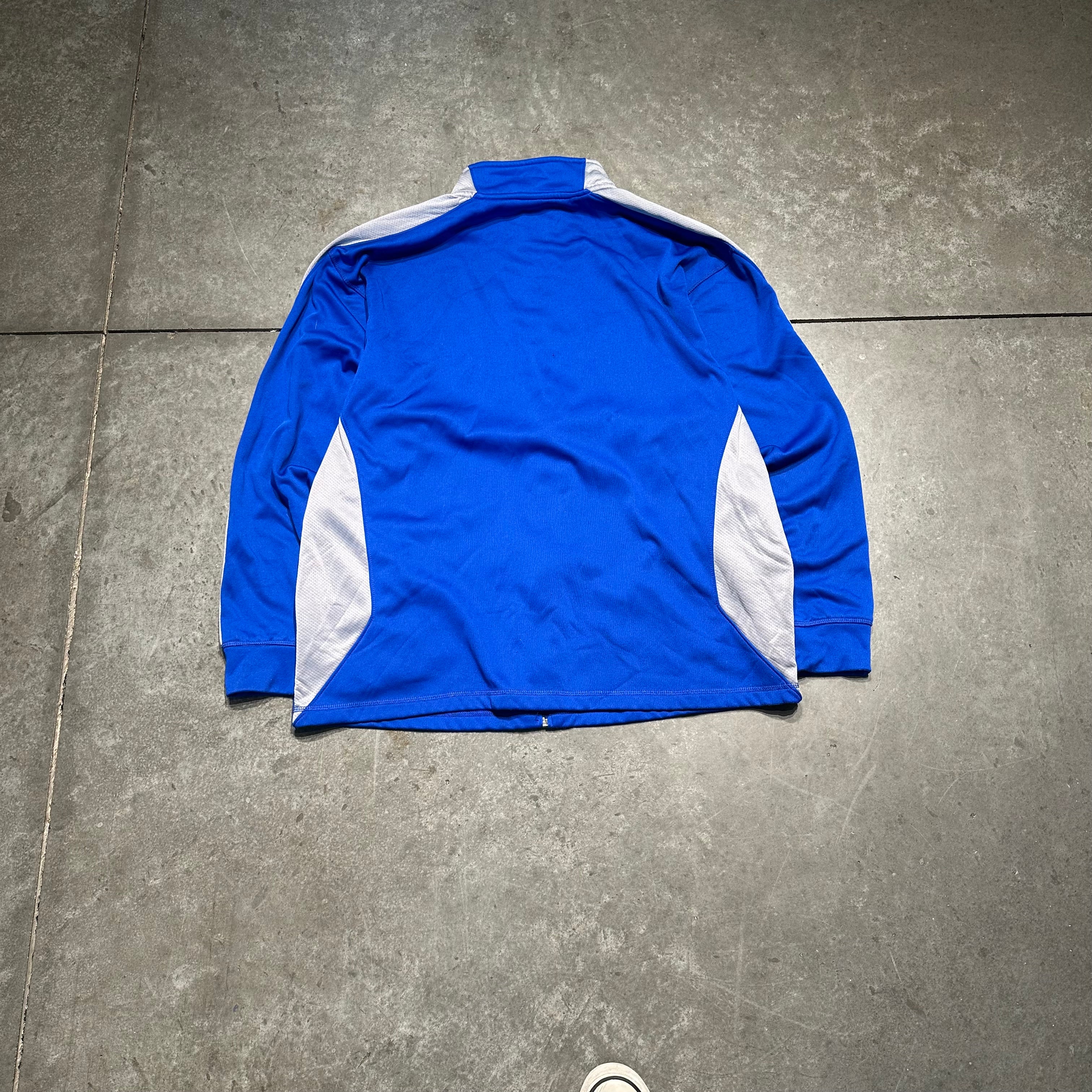 Vintage Russel Harlem Globetrotters Zip-up