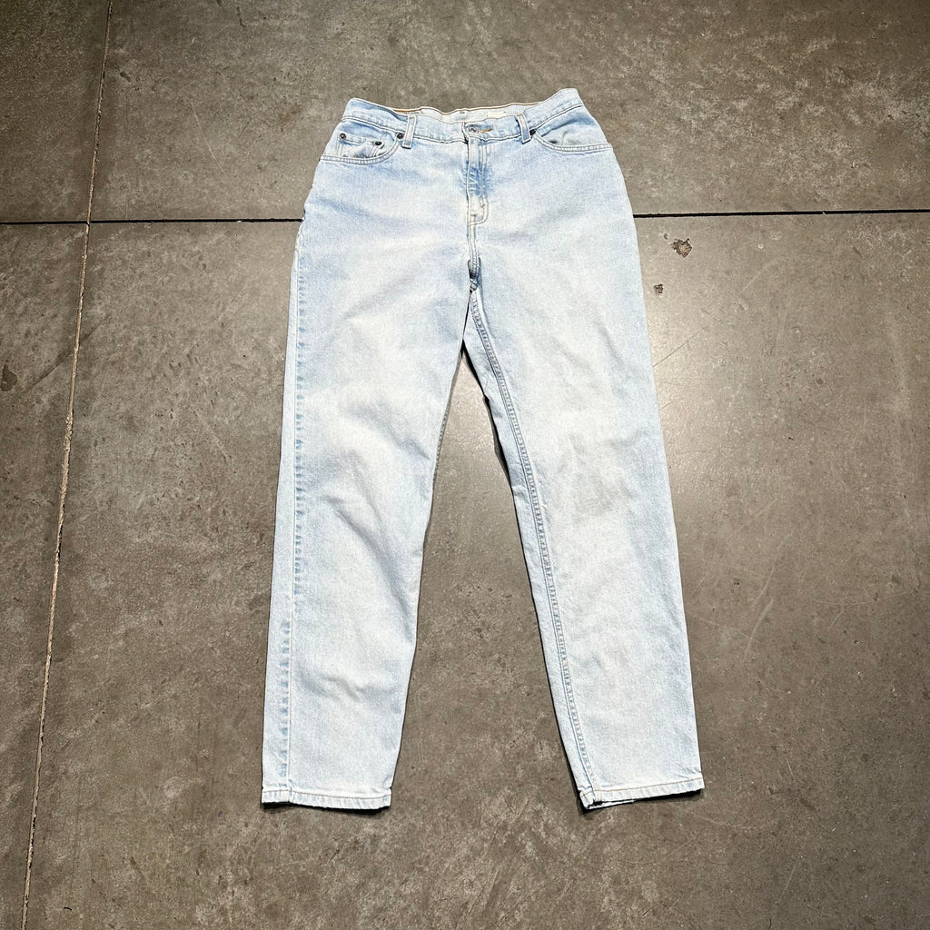 2001 Levis 550