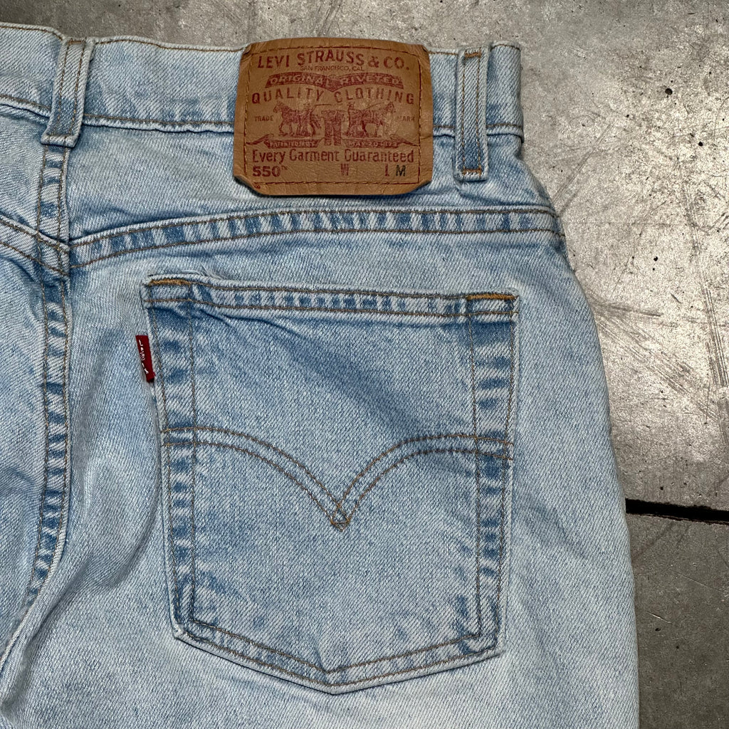 2001 Levis 550
