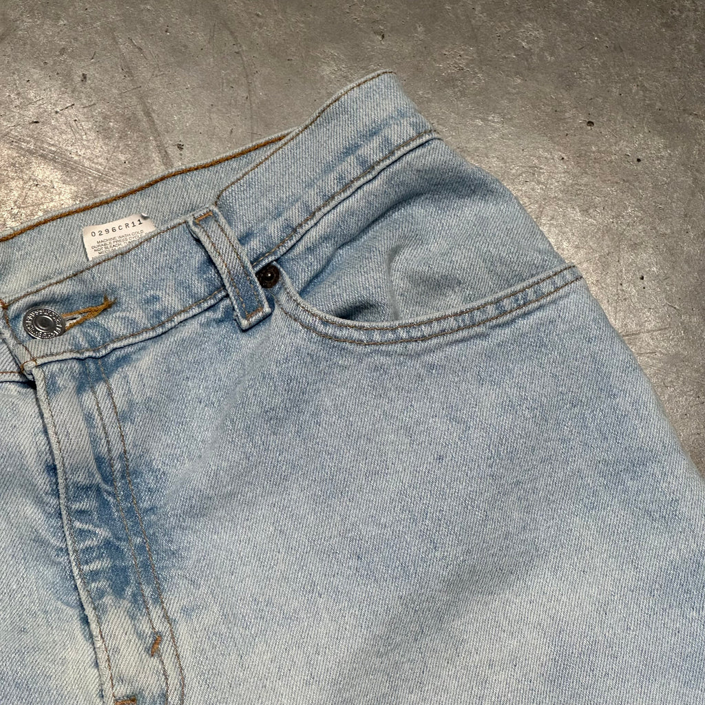 2001 Levis 550