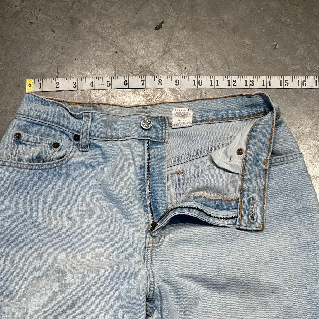 2001 Levis 550